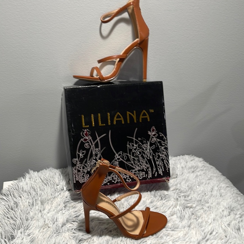 COPY - Liliana brown sandals New size 6